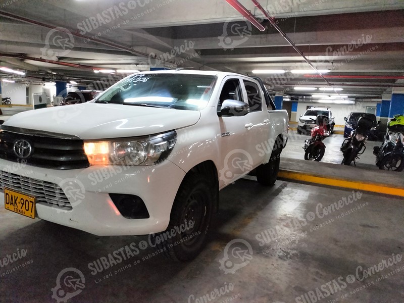01- Toyota Hilux Mod.2018 - DAK907